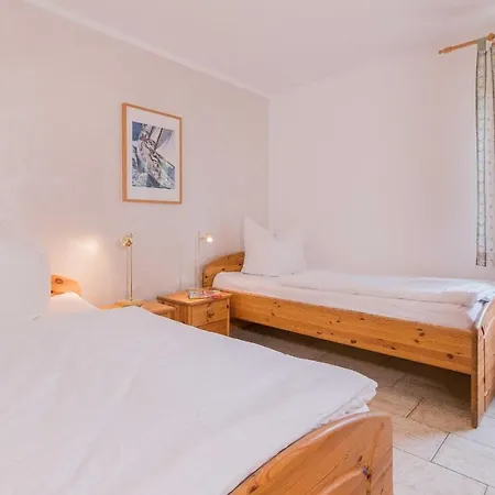 Haus Windfluechter Whg. Lf 5.1 * Wustrow (Fischland)